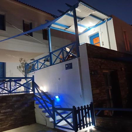 Roula'S Suites Andros Town Exterior photo